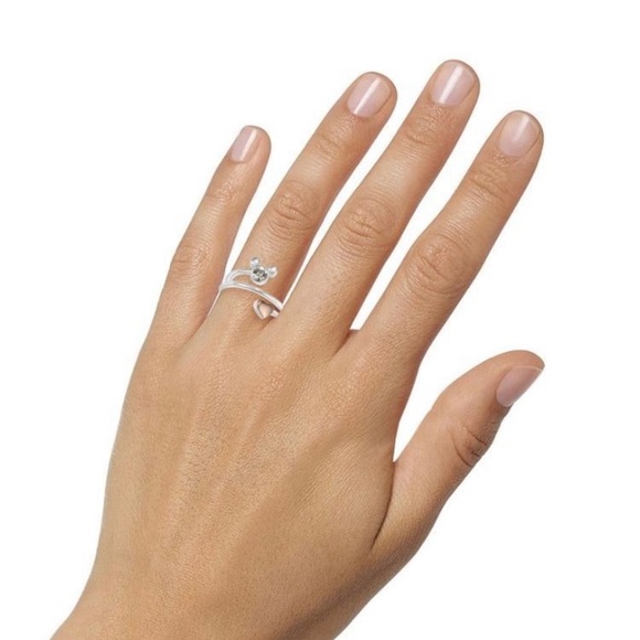 Crystal Mickey Mouse Head with Heart Bypass Ring - Picture 3 of 3